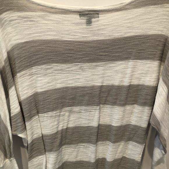 Express White/Grey Stripe Shirt Sz Small - Picture 6 of 6